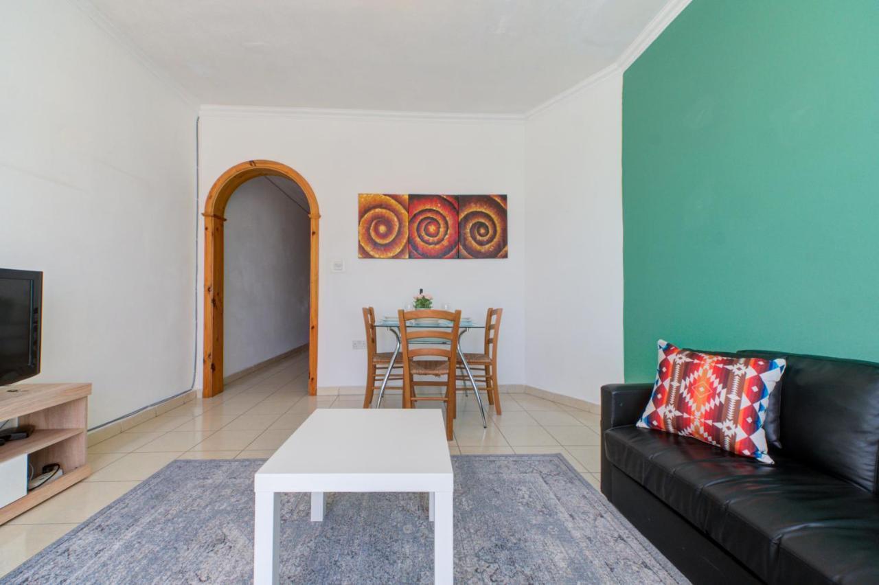 Morina Court - Seaview Apartments And Penthouse In St Julians By Shortletsmalta Saint Julian's 외부 사진