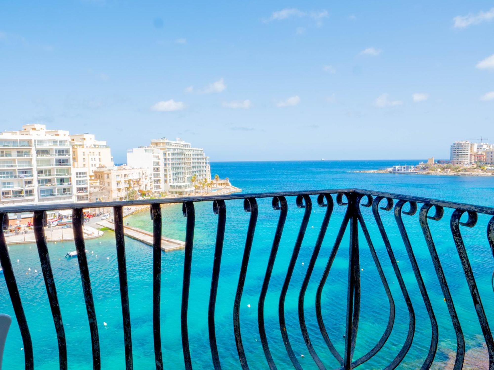 Morina Court - Seaview Apartments And Penthouse In St Julians By Shortletsmalta Saint Julian's 외부 사진