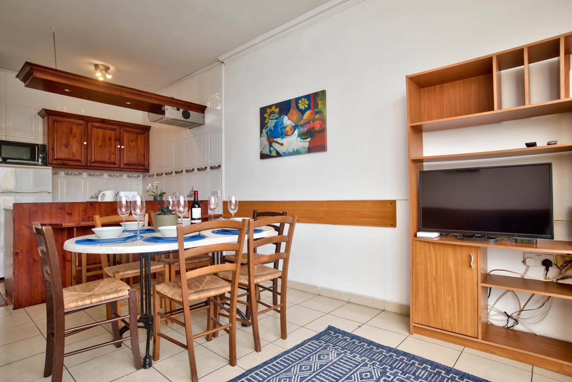 Morina Court - Seaview Apartments And Penthouse In St Julians By Shortletsmalta Saint Julian's 외부 사진